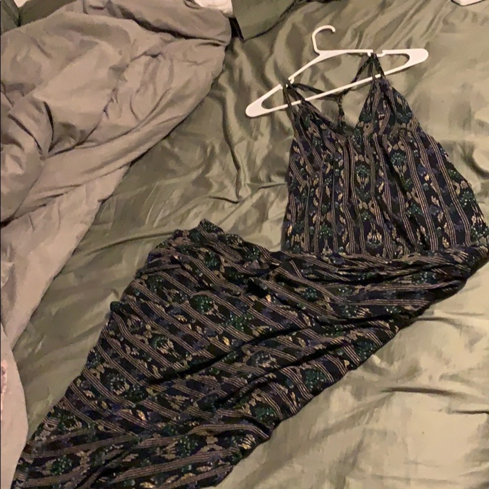 Beautiful maxi dress.